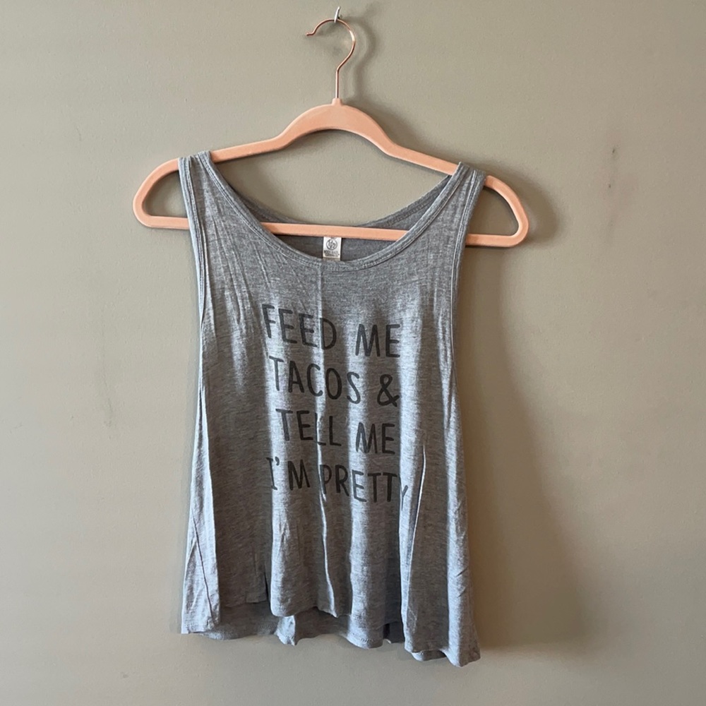Graphic tee